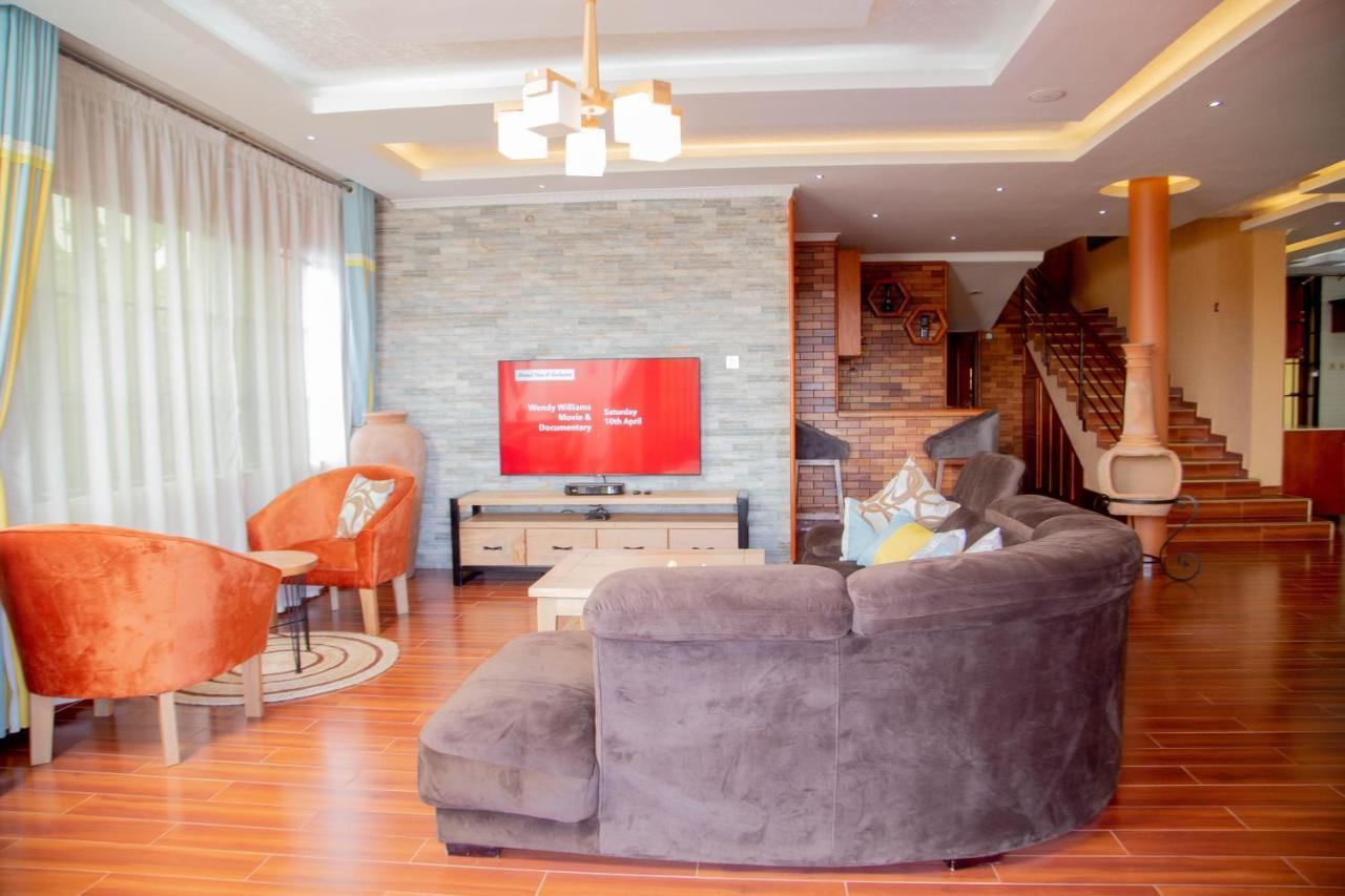 Savannah Suites Lubowa エクステリア 写真