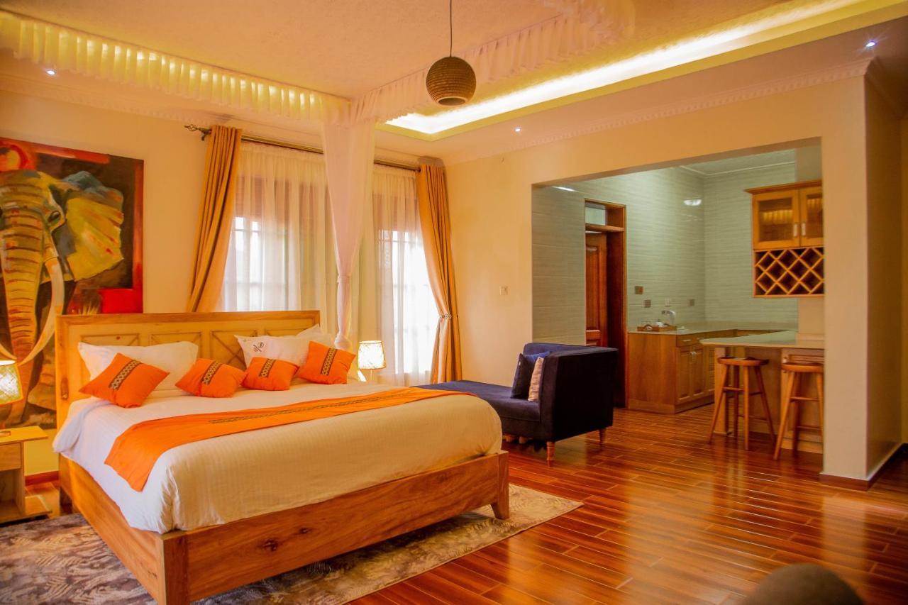 Savannah Suites Lubowa エクステリア 写真